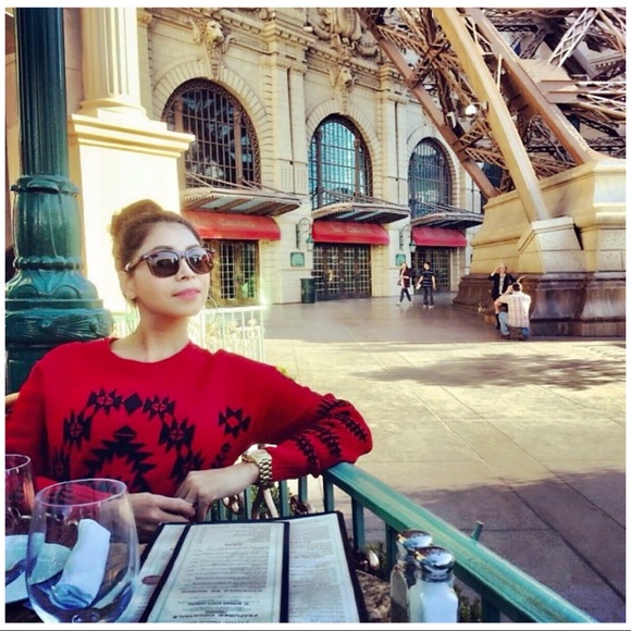 Meet your Posher, πBellπ - Picture 1 of 1